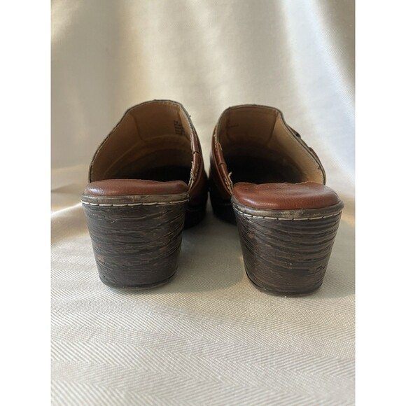 b.o.c. Platform Comfort Clogs Slip On Mule Shoe’s Size 7 Brown w/ Buckle Accent - Picture 3 of 10
